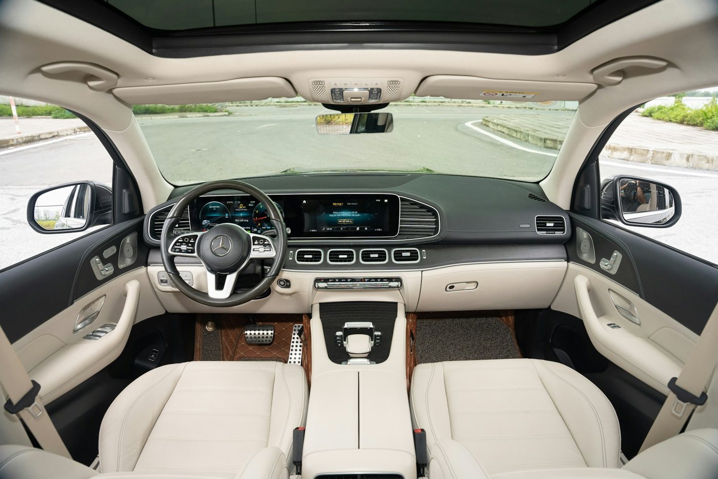 Illustrative Mercedes-Benz automotive detail